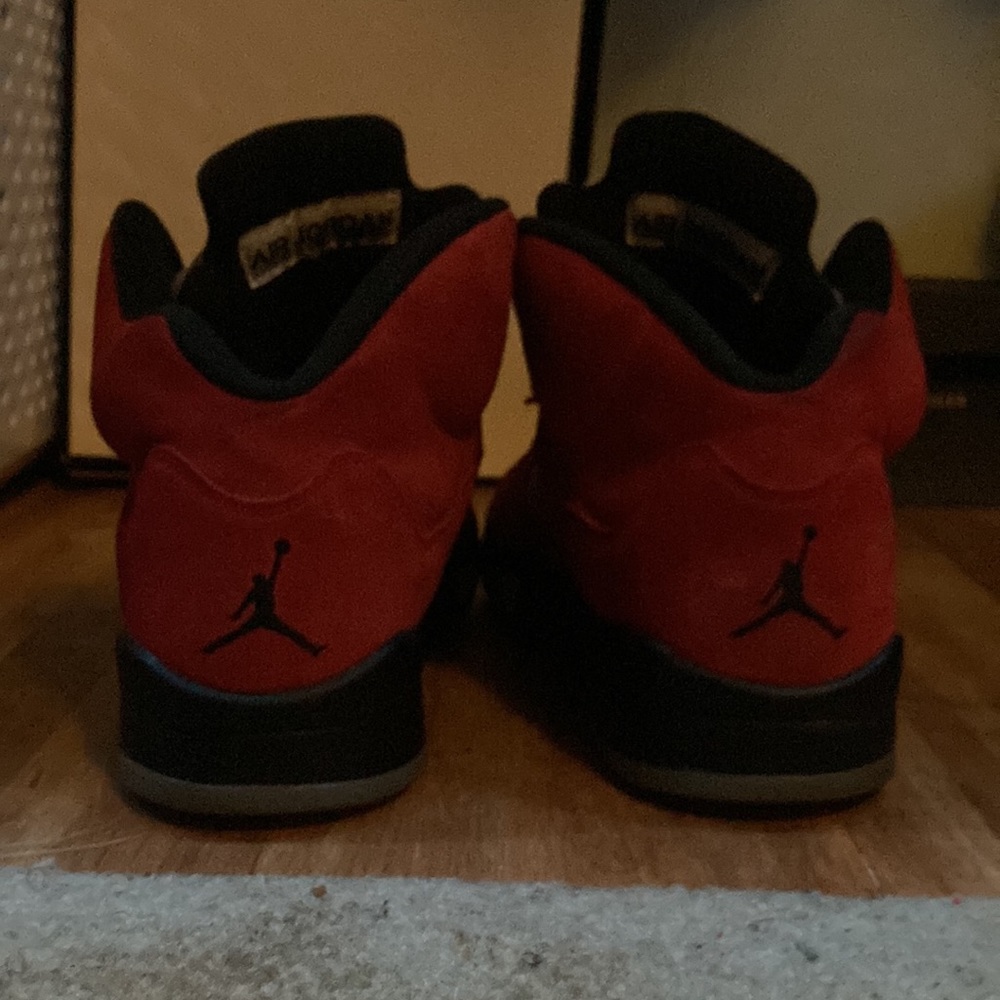 Jordan 5 “Raging Bull” - Picture 3 of 6
